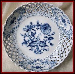 10020901_blue_onion_pattern_meissen_porzellan001002.jpg